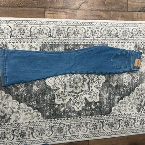 Hollister Curvy High-Rise Vintage Flare